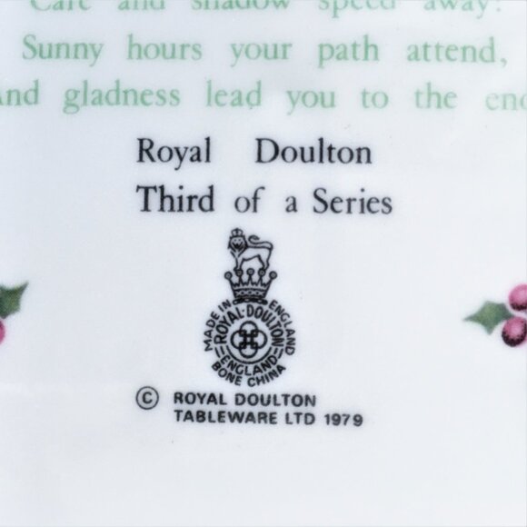 Royal Doulton Christmas Plate 1979 - Picture 9 of 9